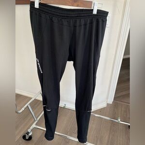 Brooks Joggers